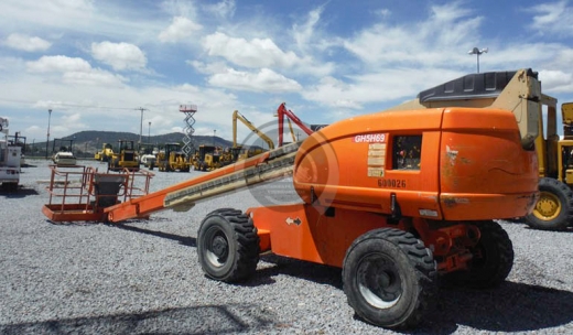 JLG 600S