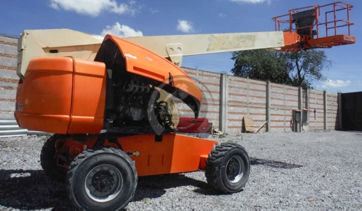 JLG 600S