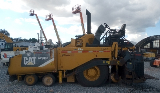 Finisher - Pavimentadoras CATERPILLAR AP600