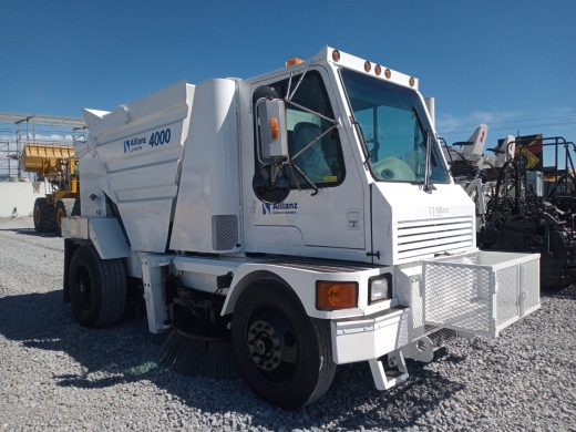 ALLIANZ JOHNSTON SWEEPER 4000 ALLIANZ JOHNSTON SWEEPER 4000